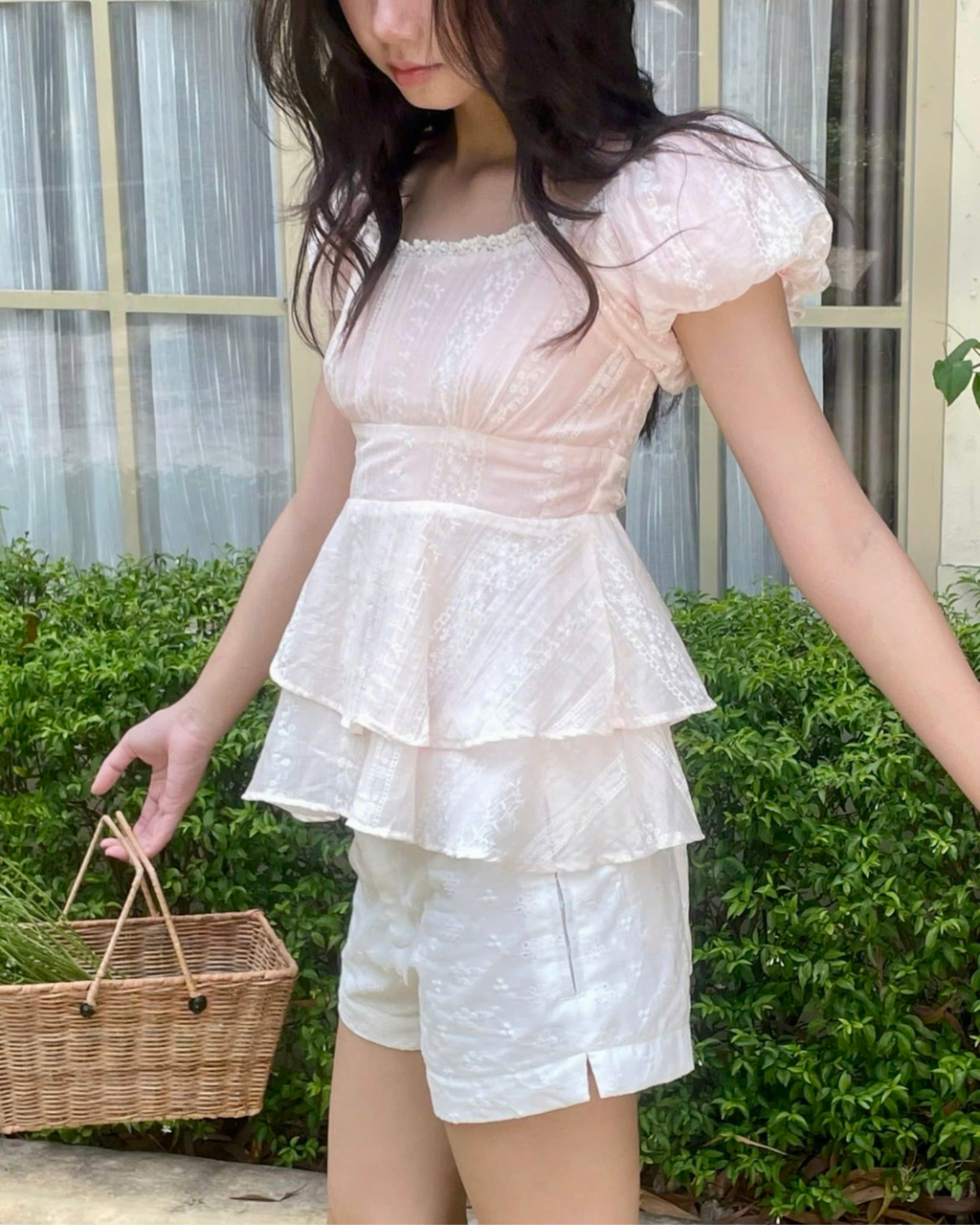 Lyla トップ