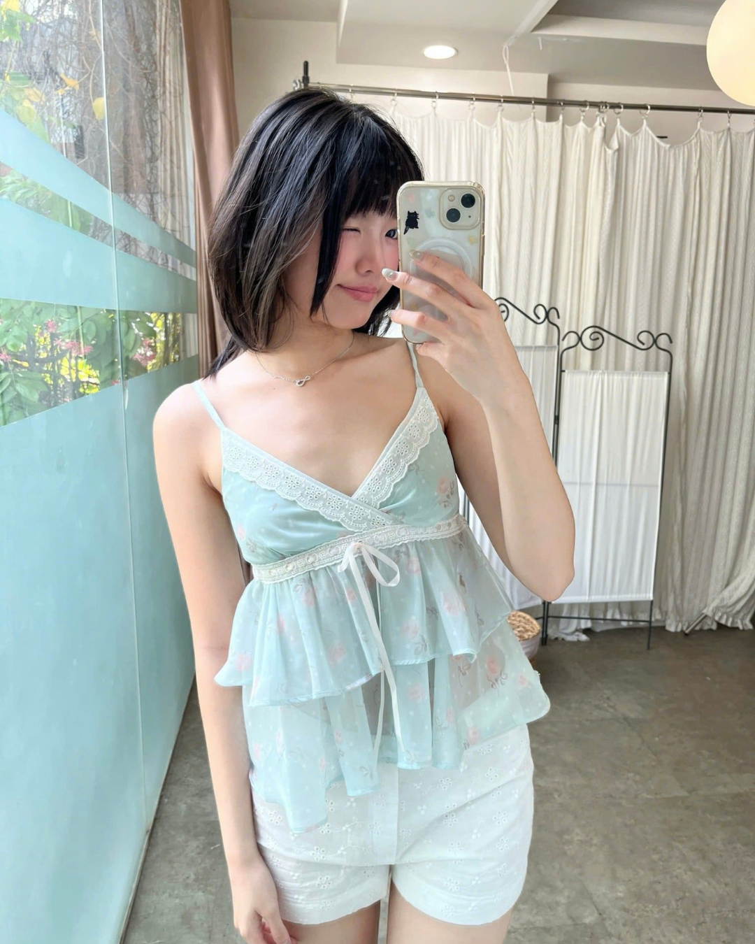 Stella トップ
