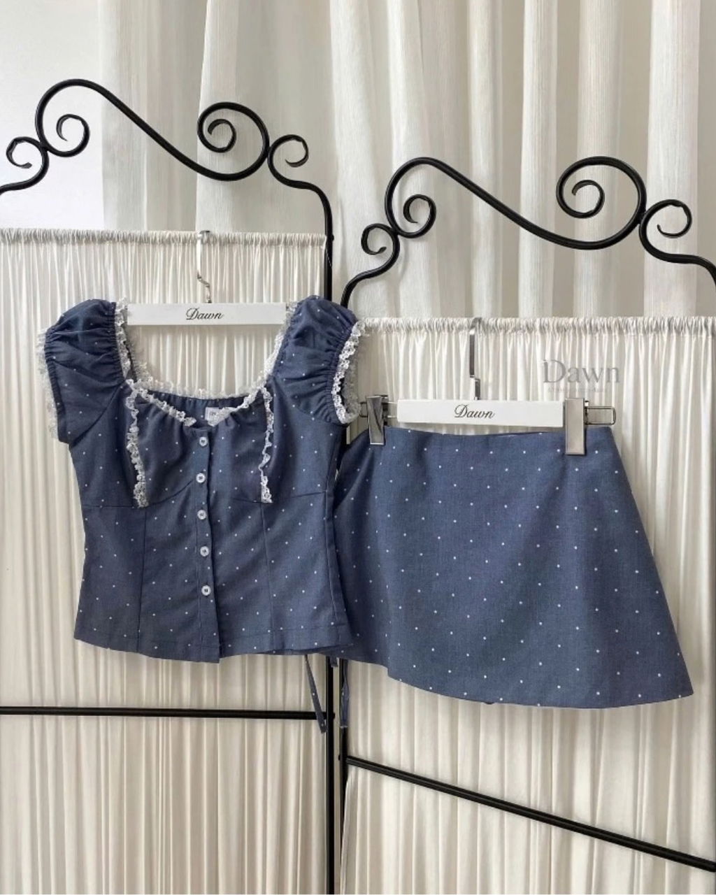 Lris Blue トップ