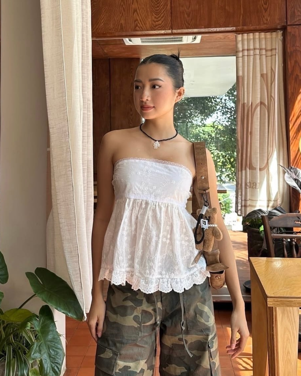 Lace トップ