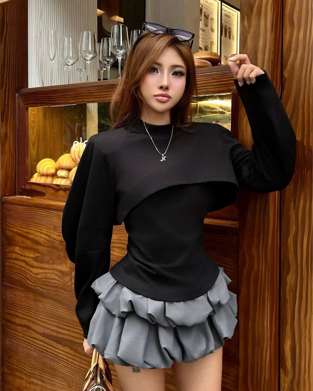Morticia トップ