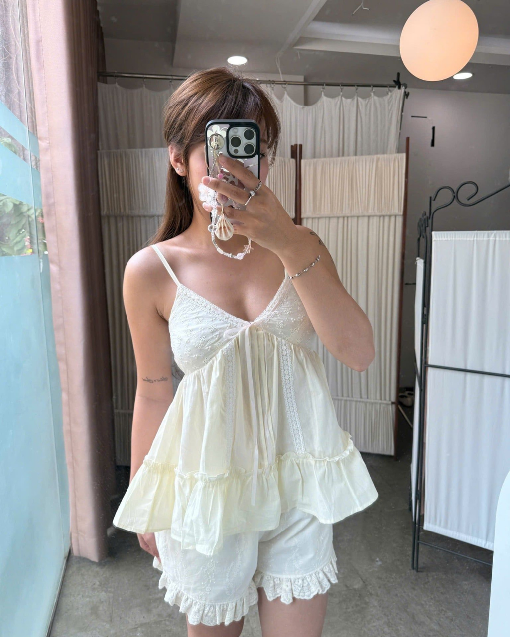 Esme Cami トップ