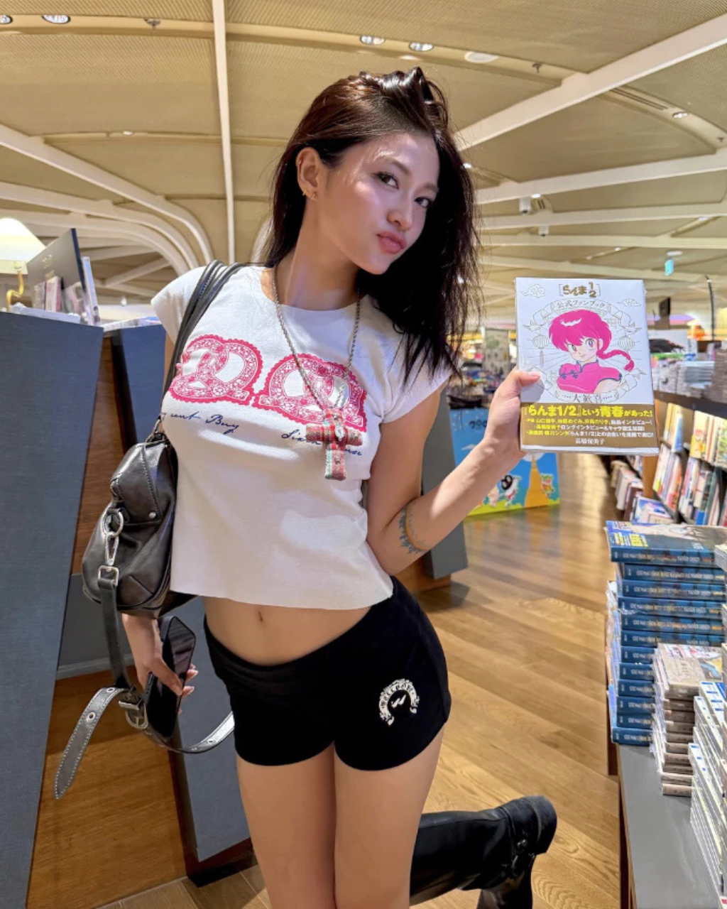 Six Sense Tシャツ