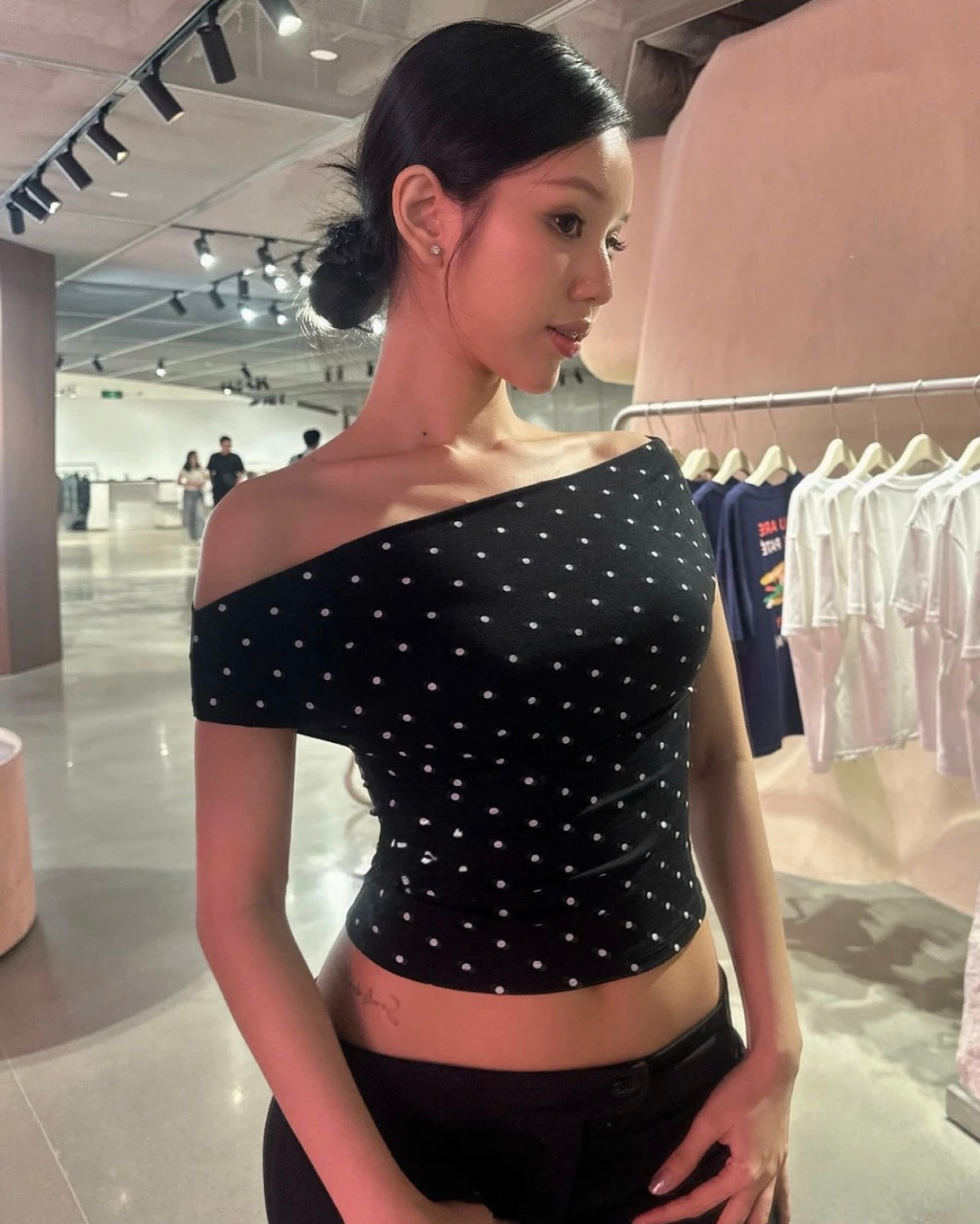 Polka Dot  Tシャツ