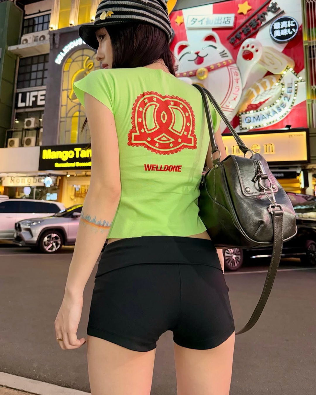 Weeboo Baby Tシャツ